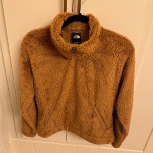 THE NORTH FACE fuzzy sweater